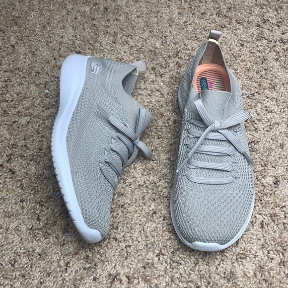 Skechers Shoes - Skechers